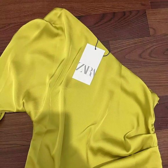 Zara SATIN EFFECT ASYMMETRIC DRESS - Picture 3 of 7